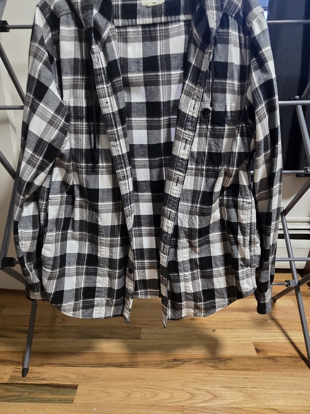American Eagle Outfitters Black and White Plaid Button-Down Shirt